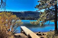 Close to Donner Lake and Skiing Truckee Getaway - Parkplatz