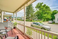 < 1 Mi to Historic District! Retreat in Bennington - Parkplatz