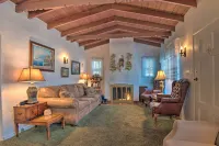 Avalon Escape Everything Within Walking Distance!