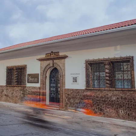 Wanderlot - Hotel Plaza Central