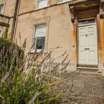 The Design Studio Hotel Exterior