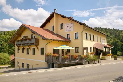Landgasthof Vogl - Zum Klement Hotel di Neukirchen beim Heiligen Blut