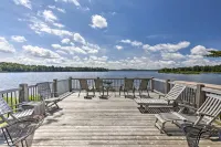 Waterfront Star Lake Cabin, Boat Dock on-Site - parking