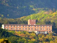 Kirishima Onsen Ryokojin Sanso Отели рядом со станцией JR Uemura Station