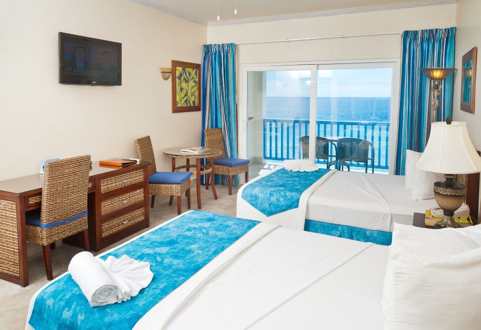 바베이도스 해변의 일몰