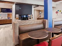 Holiday Inn Express TALLAHASSEE-UNIVERSITY CENTRAL by IHG Hotels near Bragg Stadium