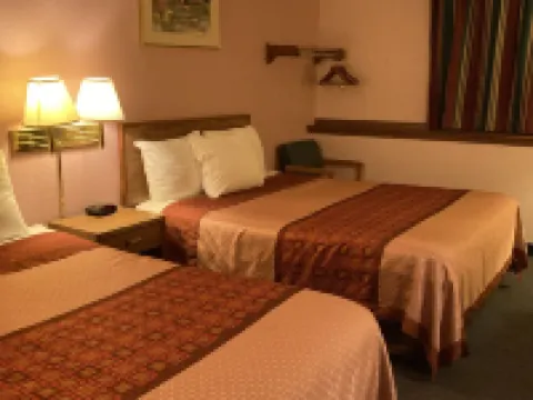 Executive Inn Hotels in McPherson