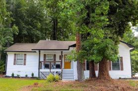 Lovely 3 bedroom home close to Stone Mountain