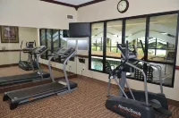 Quality Inn Near Walden Galleria Mall - Gym