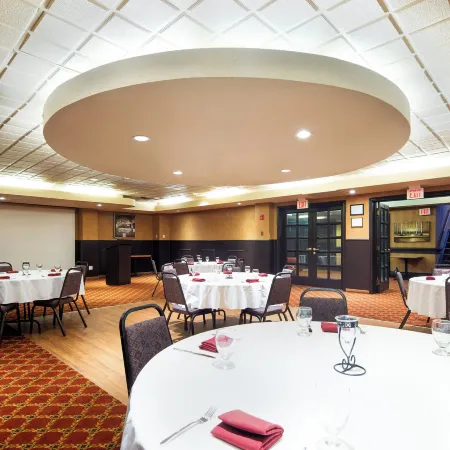 Holiday Inn HINTON by IHG