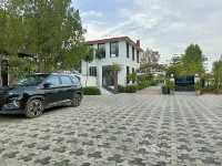 ذا هاي جاردن ريزورت