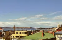 Mayfair Plaza Motel and Apartments Hotel a Sandy Bay