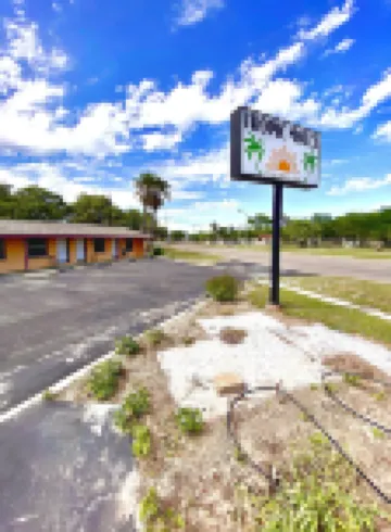 Tropic Motel - 2-Star