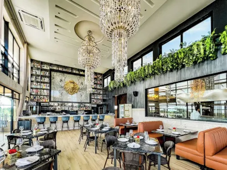 Hotel Neon Отели в г. Las Lagunas de Nisibon