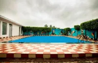 Hotel Deluxe Stay Inn