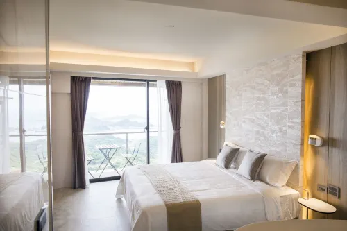 TWO Easy Inn