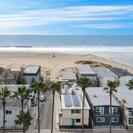 Velvet Sand II by AvantStay Steps to Newport Beach
