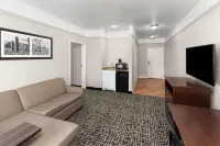 La Quinta Inn & Suites by Wyndham Brownwood Hotels in Early