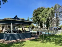 Young Caravan and Tourist Park - Wifi
