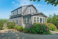 Relax on Nantucket in Our Cozy, 1-Bedroom Condo with Amazing Views!