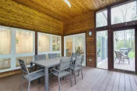 Secluded Modern Enclosed Patio Forest Views Woodland Zen by AvantStay