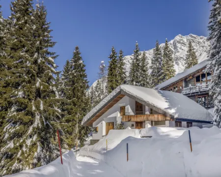 Larice Hotels in Mesocco