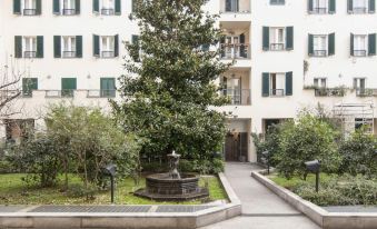 Milan Royal Suites & Luxury Apartments