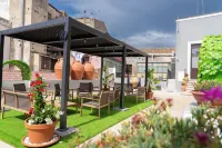 B&B Town house 54 Hotels near Church of Saint Mary Help of Christians and Saint Dominic Savio