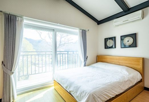 홍천 디데이펜션&캠핑