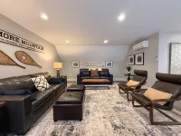 Spacious Living and Game Room with Deck - Stunning Mountain Haven