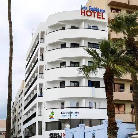 Les Palmiers Beach Boutique Hotel & Luxury Apartments