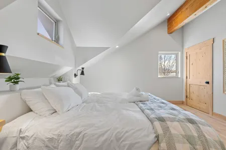 Bozeman - Gateway Chalet - Oh the Views! Отели в г. Gallatin Gateway