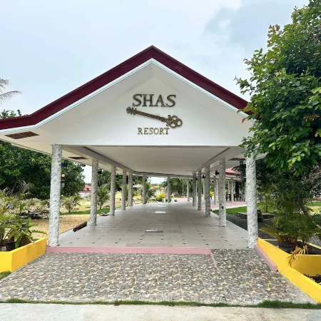 Shas Resort