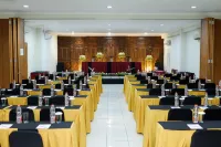 Sarila Hotel Solo - Parkplatz