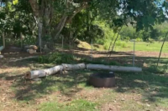 #5 North Shore Oahu Camping / Glamping Tent Laie Hoteles en Laie