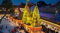 Vibe N Joy | Stay @Dashashwamedh Ghat