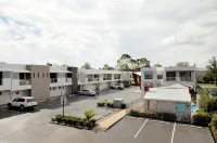 Platinum International - parking