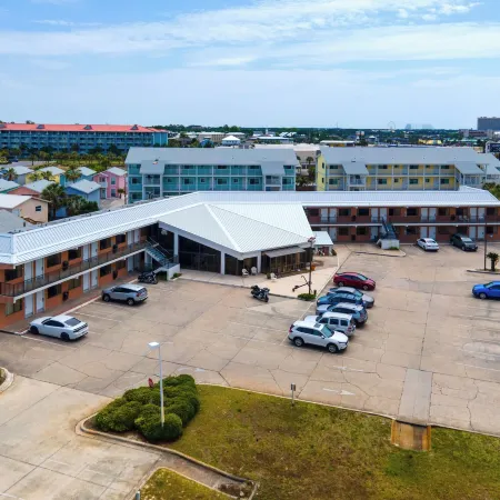 Palmetto Beachfront Hotel, a by the Sea Resort