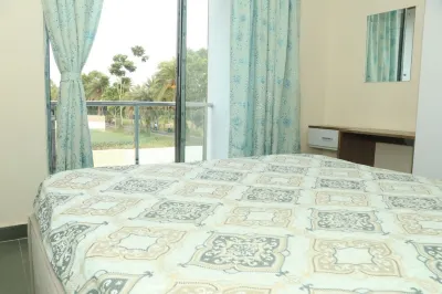 Nature Villa With Grand Pool with four double bed rooms. Hotels in 