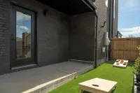 Casa Colorado: Modern Luxury Home w/Rooftop Deck
