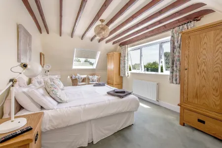 Linnets Somerset Holiday Home