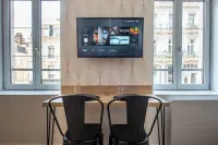 Zen apartment downtown