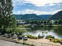 Experience Cochem: Moselle view, view of the Reichsburg & old town directly opposite