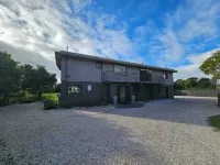 BEACH FRONT - Sunflower Beach House Pohara