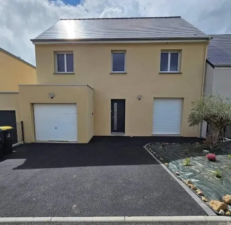 New, comfortable bungalow