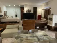 Entire apartment in the heart of Tuscany, between Val di Chiana and Val d'Orcia.