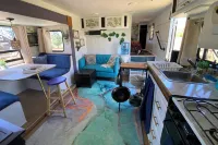 Stay in Grace: Beautiful Renovated Camper in Mountain Wine Country of Paonia
