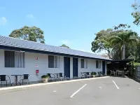 Culburra Beach Motel Hotels near Jervis Bay Shellfish Market