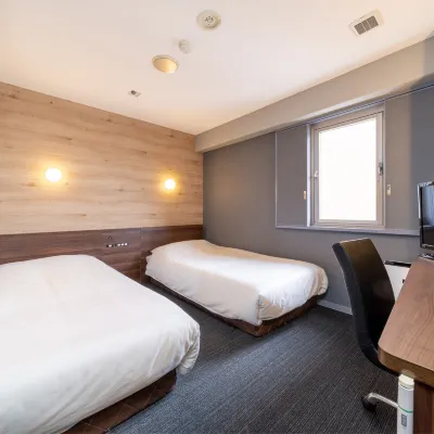 Super Hotel Ube Kosan Street Hotels near Tokiwa Zoo