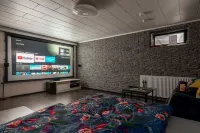 Cozy home cinema | PS4 & Netflix Hotels in Niederzwehren